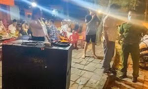 Lại xảy ra án mạng vì hát karaoke bằng loa kẹo kéo ở Đà Nẵng