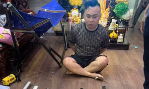 Bắt 'Trung AK' và các đối tượng liên quan đường dây cho vay lãi nặng hơn 20 tỷ đồng