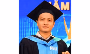 Cựu thủ khoa NEU nhận 'cơn mưa' học bổng từ những trường đại học top đầu thế giới 