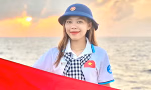 Nữ sinh Vĩnh Long 'cháy hết mình' với hoạt động Đoàn - Hội