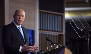 Bộ trưởng Quốc phòng Úc Peter Dutton. (Ảnh: Reuters)