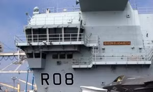 Trên tàu sân bay HMS Queen Elizabeth. (Ảnh: UK Navy)