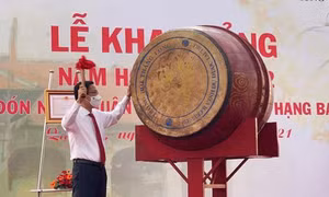 Trong lễ khai giảng "chưa từng có", thầy cô và trò TP.HCM nhắn gửi những gì?