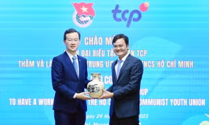 Bí thư thứ nhất Trung ương Đoàn Bùi Quang Huy tiếp đoàn đại biểu Tập đoàn TCP