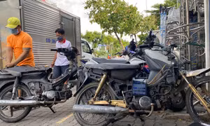 Xe máy không đạt kiểm định khí thải có bị loại bỏ ngay?