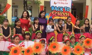 Hà Nội: Lễ khai giảng đáng nhớ của cô trò trường Tiểu học Trần Đăng Ninh