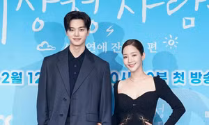 Park Min Young - Song Kang rạng ngời trong họp báo, lộ lý do nhận lời phim mới giống nhau