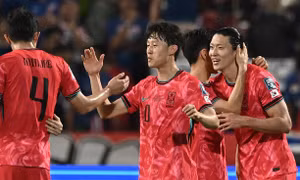 Thua đậm Hàn Quốc 0-3, Thái Lan hẹp cơ hội vào vòng trong