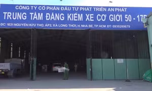 Trung tâm đăng kiểm 'cải lão hoàn đồng' 120 ô tô không đạt chuẩn cho trường dạy lái xe 