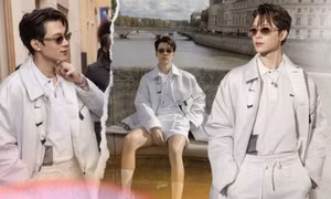 Paris Fashion Week: Anh Tú Atus bảnh bao bên mỹ nam Red White And Royal Blue