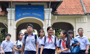 Sàng lọc học sinh lớp chuyên cuối năm: Có phù hợp khi teen phải học online kéo dài?
