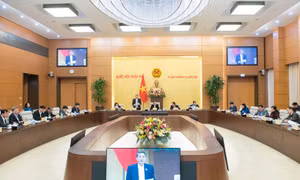 Phê chuẩn bảng lương, phụ cấp chức vụ với cán bộ lãnh đạo Nhà nước 