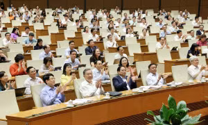 Quốc hội thảo luận về kế hoạch phát triển kinh tế xã hội