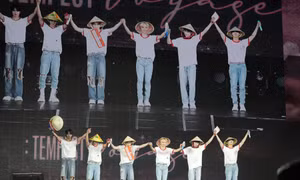 Khoảnh khắc đáng nhớ tại concert TEMPEST: Hanbin khóc vì giấc mơ thành sự thật