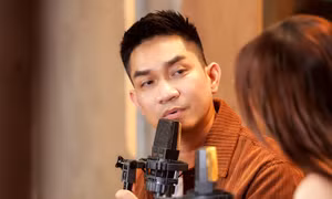 ‘Hit maker’ Phạm Khánh Hưng lên tiếng về thông tin anh 'từng đi tù', hiện chỉ tập trung vào âm nhạc