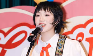 Giọng ca tân binh của V-pop không ngại bị so sánh với AMEE, truyền cảm hứng với chất nhạc mang âm hưởng dân gian