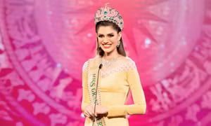 'Hoa hậu đẹp nhất thế giới' Isabella Menin tiết lộ: 'Tôi mê gỏi cuốn, cơm tấm Việt Nam'