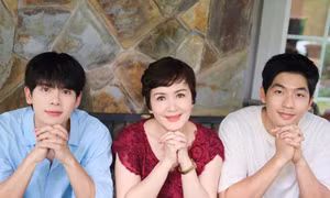 NSND Minh Hòa muốn gắn bó với bục giảng vì đam mê truyền 'lửa nghề' cho thế hệ trẻ