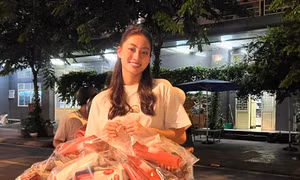 Sẵn sàng để mặt mộc, Hoa hậu chân dài 1m22 làm điều đặc biệt truyền cảm hứng tích cực mùa Trung Thu