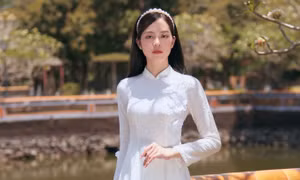 'Hoa khôi sinh viên Đà Nẵng' tài năng, nổi trội với chiều cao ‘khủng’ tại ‘Hoa hậu Việt Nam 2022’ 