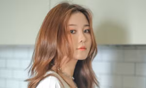 Dân tình giật mình khi biết tuổi thật của ‘hot girl’ Ribi Sachi thuộc nhóm hài tỷ view FAPTV