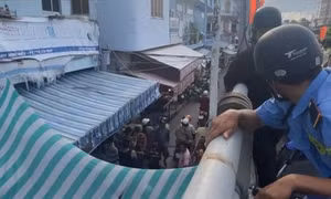 Em đâm anh trai chỉ vì cây quạt điện