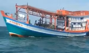 Chủ tịch Cà Mau chỉ đạo hoả tốc xử lý tình trạng tranh chấp ngư trường