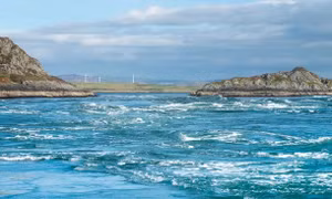 Xoáy nước Corryvreckan, 'vạc dầu dữ dội' của Scotland - nơi ở của phù thủy đáng sợ như thế nào? 