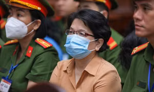 Bị cáo Đỗ Thị Nhàn. Ảnh: Duy Anh.