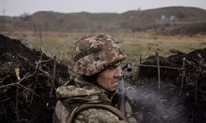 Lính Ukraine ở Donetsk tháng 11/2024. (Ảnh: Reuters)