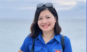 Chị Đỗ Thị Kim Hoa, Giám đốc Trung tâm Tình nguyện Việt Nam 