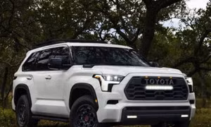 Lộ diện biến thể mới của Toyota Fortuner 