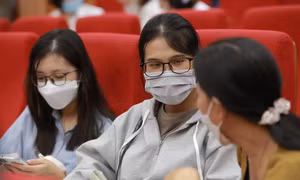 Áp lực tâm lý của giới trẻ hiện đại và nhu cầu được chữa lành