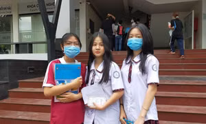 Kỳ thi Đánh giá năng lực 2021 đợt 1: Đề Hóa - Sinh và Toán logic khá "khoai"!