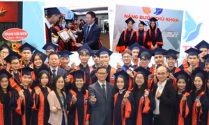 Nâng Bước Thủ Khoa 2023: Hành trình tỏa sáng của những "ngôi sao hy vọng" thế hệ Z