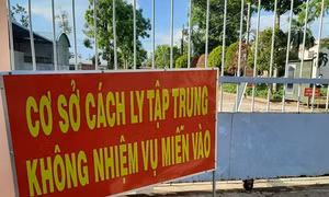 Khởi tố vụ án 'chống người thi hành công vụ' trong khu cách ly tại Cà Mau