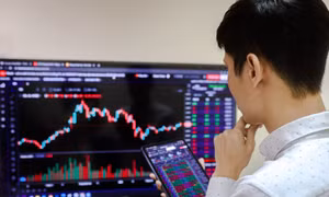 Cổ phiếu lớn gây áp lực, tiền vào chứng khoán 'mất hút'