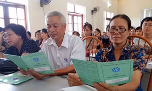 Đóng bảo hiểm xã hội 10 năm được hưởng lương hưu, lợi hay hại?