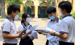 Tuyển sinh lớp 10 TP.HCM 2025: Thêm cơ hội vào trường tốp đầu, lớp chuyên giảm "suất học"