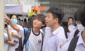Tuyển sinh lớp 10 tại TP.HCM: Thí sinh dự thi môn chuyên Anh có quyền chọn hình thức thi