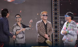 "Rap Việt" tập 2: Blacka xứng danh “quái vật” nhưng cách các HLV dùng Nón vàng cứ sai sai