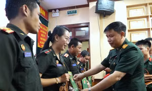 Thanh niên Quân đội Việt - Lào mong muốn góp sức trẻ cùng nhân dân hai nước
