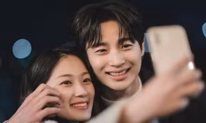 Mạng xã hội của 12 chòm sao: "Thánh livestream" Bạch Dương, Song Tử mê "flex"