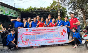 Chiến dịch tình nguyện hè: Thăm viếng người cao tuổi, tạo sân chơi cho thiếu nhi
