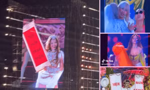 Loạt "meme để đời" ở Chị Đẹp Concert: Diệu Nhi - Lan Ngọc "hết kinh phí" thuê trăn