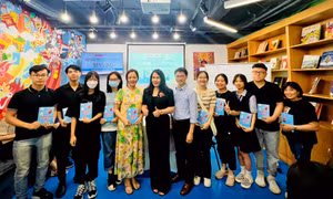 Talkshow dành cho Gen Z: Xây dựng thương hiệu cá nhân để "tự bán mình với giá cao nhất"