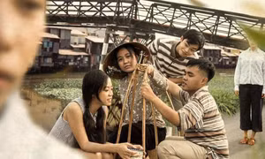 Tình người Sài Gòn qua lăng kính kịch nghệ "Lá Hát Như Mưa" của sinh viên báo chí