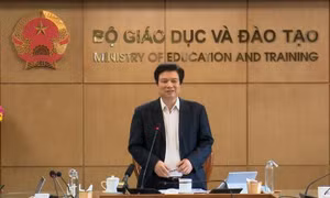 Ông Nguyễn Hữu Độ được kéo dài thời gian giữ chức Thứ trưởng Bộ GD&ĐT