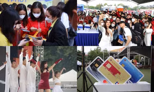Giới trẻ Hà thành hào hứng mua sắm cuối tuần không dùng tiền mặt tại Sóng Festival 2022