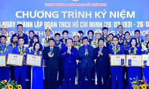 100 cán bộ đoàn tiêu biểu toàn quốc được nhận Giải thưởng Lý Tự Trọng năm 2025